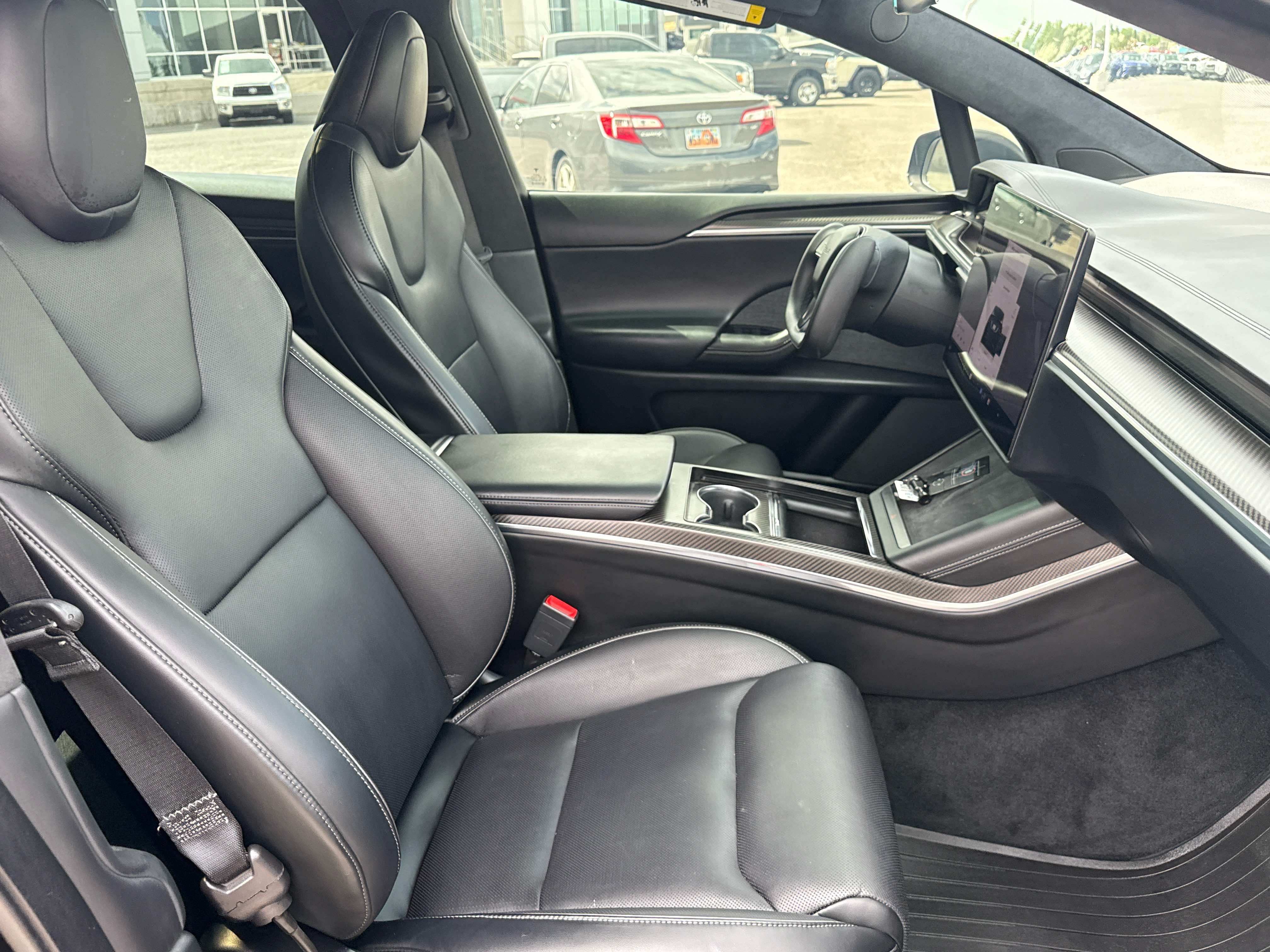 Used 2022 Tesla Model X Plaid AWD/4WD image 19