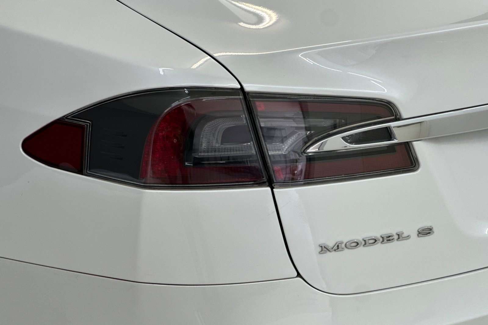 Used 2017 Tesla Model S 75D AWD/4WD image 31