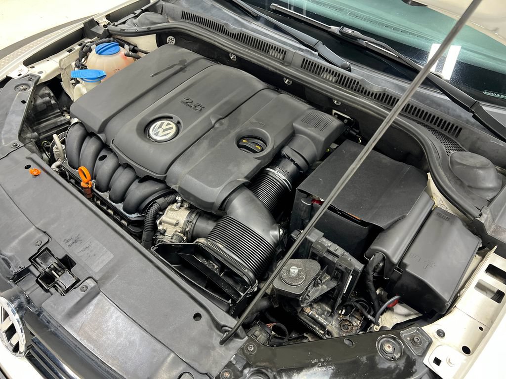 Used 2012 Volkswagen Jetta SE FWD image 27