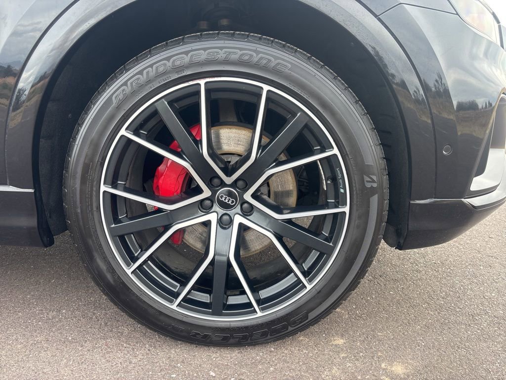 Used 2019 Audi Q8 Premium Plus image 31