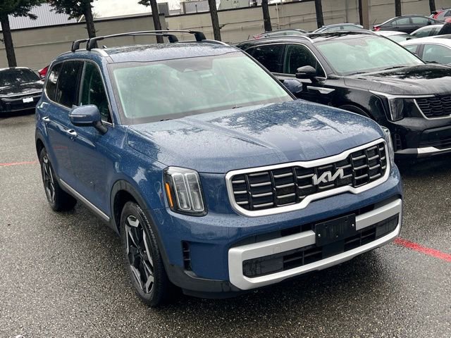 Certified 2025 Kia Telluride S image 5