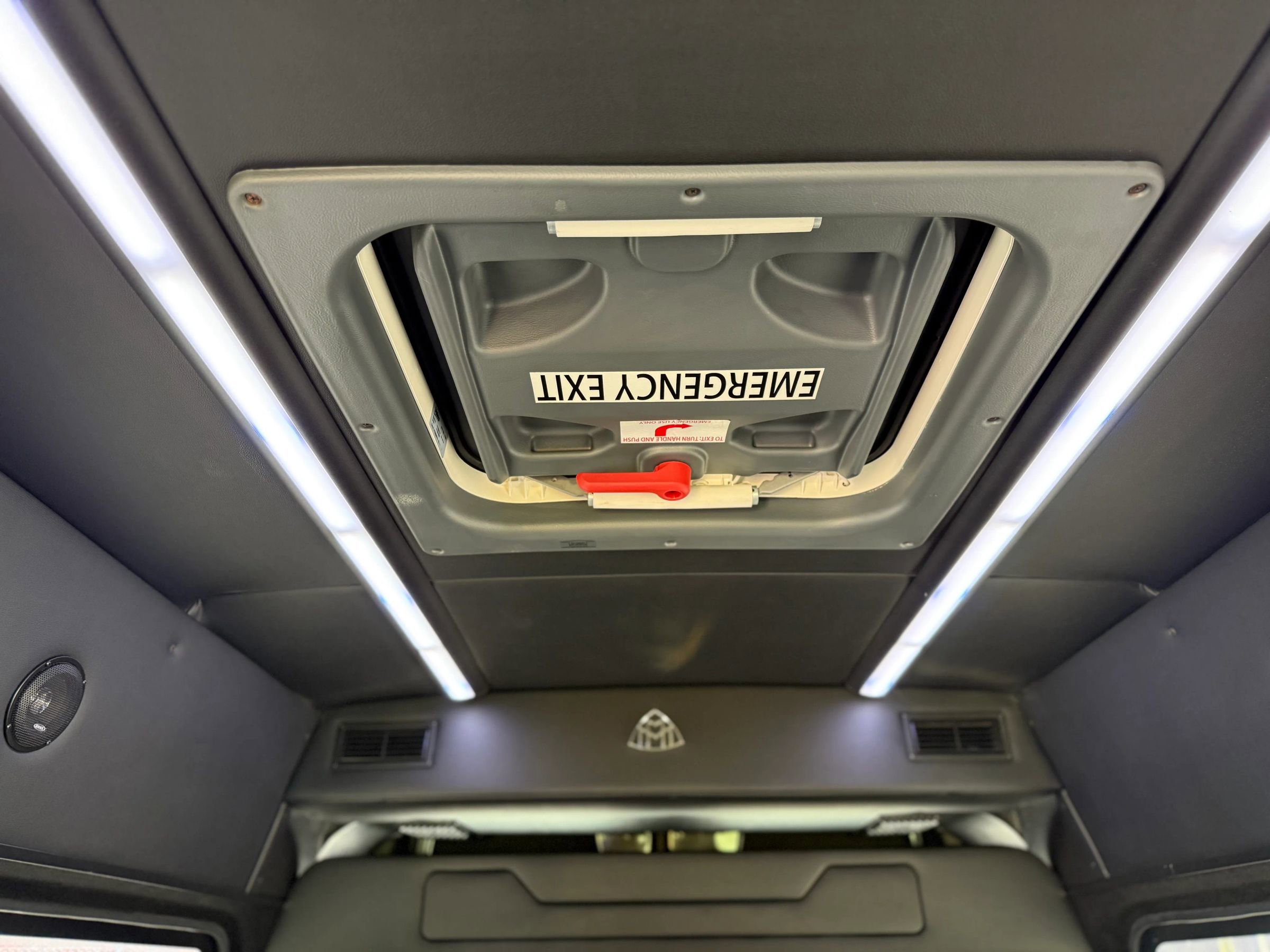 Used 2019 Mercedes-Benz Sprinter 3500 image 18