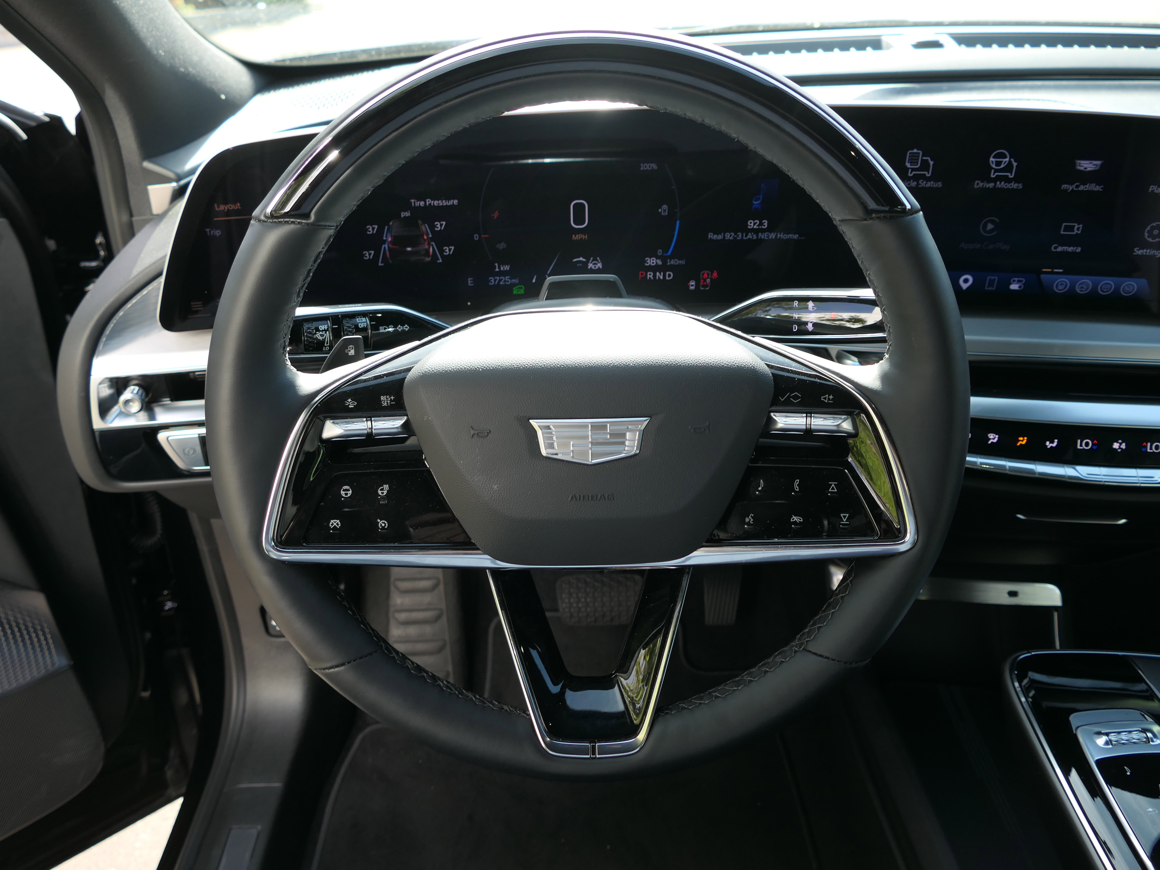 New 2026 Cadillac Lyriq Premium Luxury AWD/4WD image 19