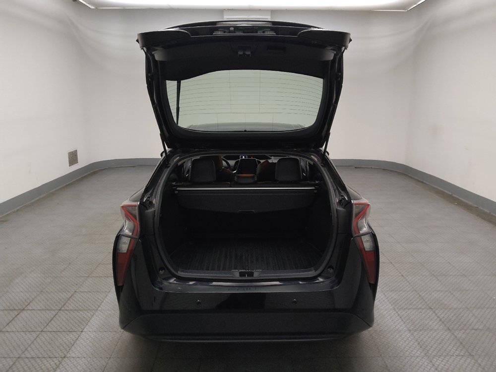 Used 2018 Toyota Prius Four w/ Advanced Technology Package FWD image 29