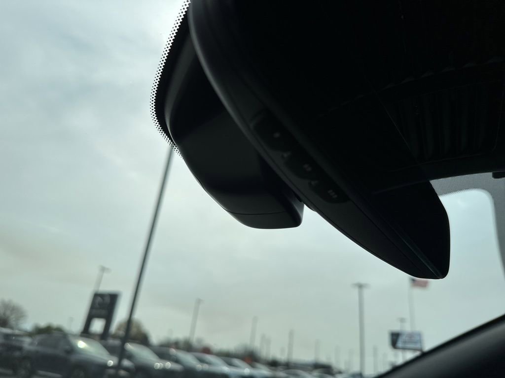 New 2026 MAZDA MAZDA3 Hatchback w/Premium Plus Pkg image 40