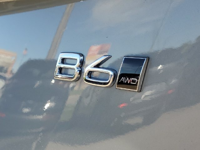 New 2027 Volvo XC90 B6 Plus AWD/4WD image 7