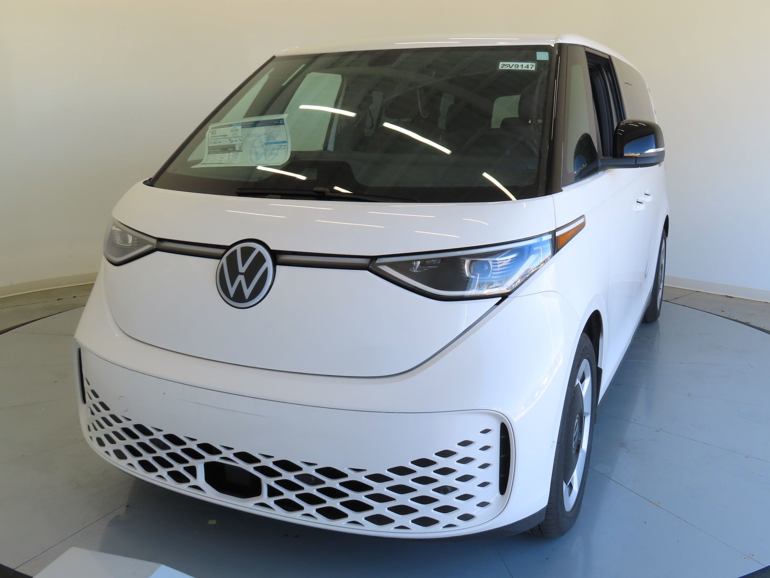 New 2025 Volkswagen ID. Buzz Pro S image 12