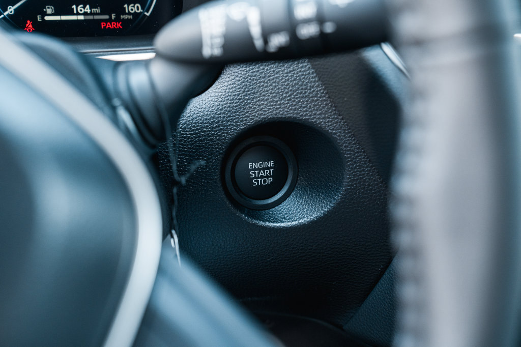 New 2026 Toyota Corolla Cross XLE w/ Convenience Package FWD image 18