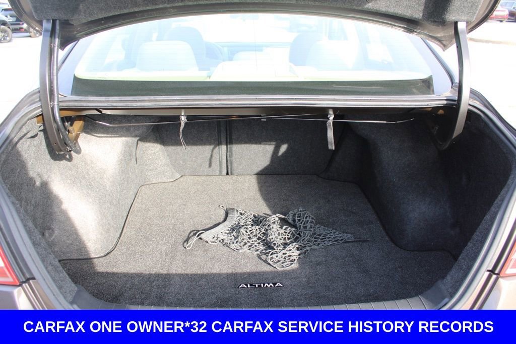Used 2013 Nissan Altima 2.5 SV image 10