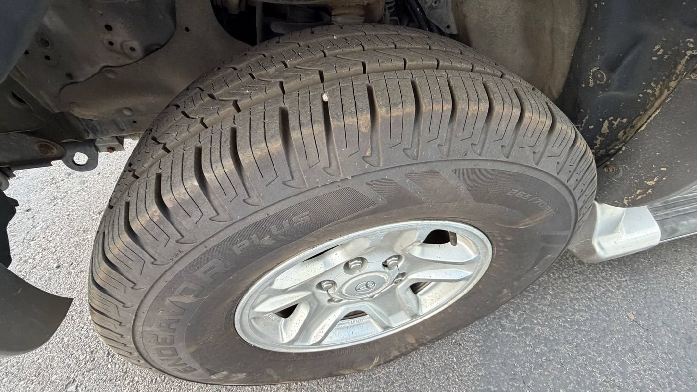 Used 2001 Toyota 4Runner SR5 AWD/4WD image 15