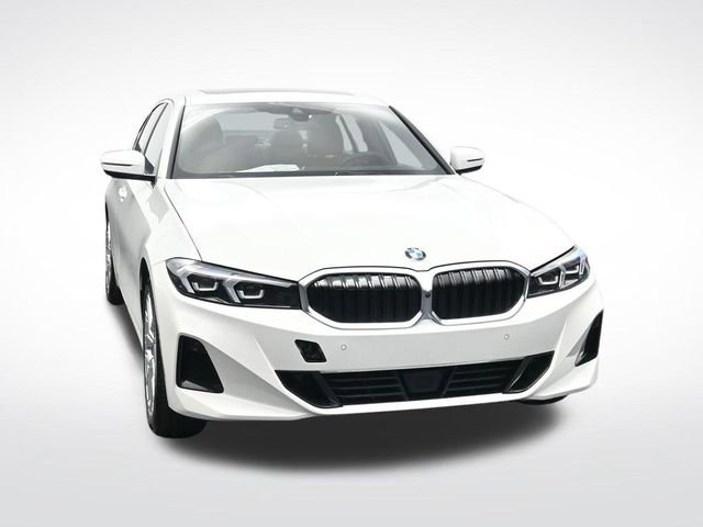 Used 2026 BMW 330i xDrive Sedan w/ Premium Package image 11