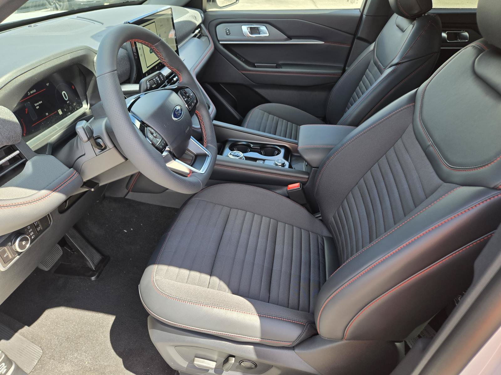 New 2026 Ford Explorer ST-Line w/ ST-Line Street Pack RWD image 17
