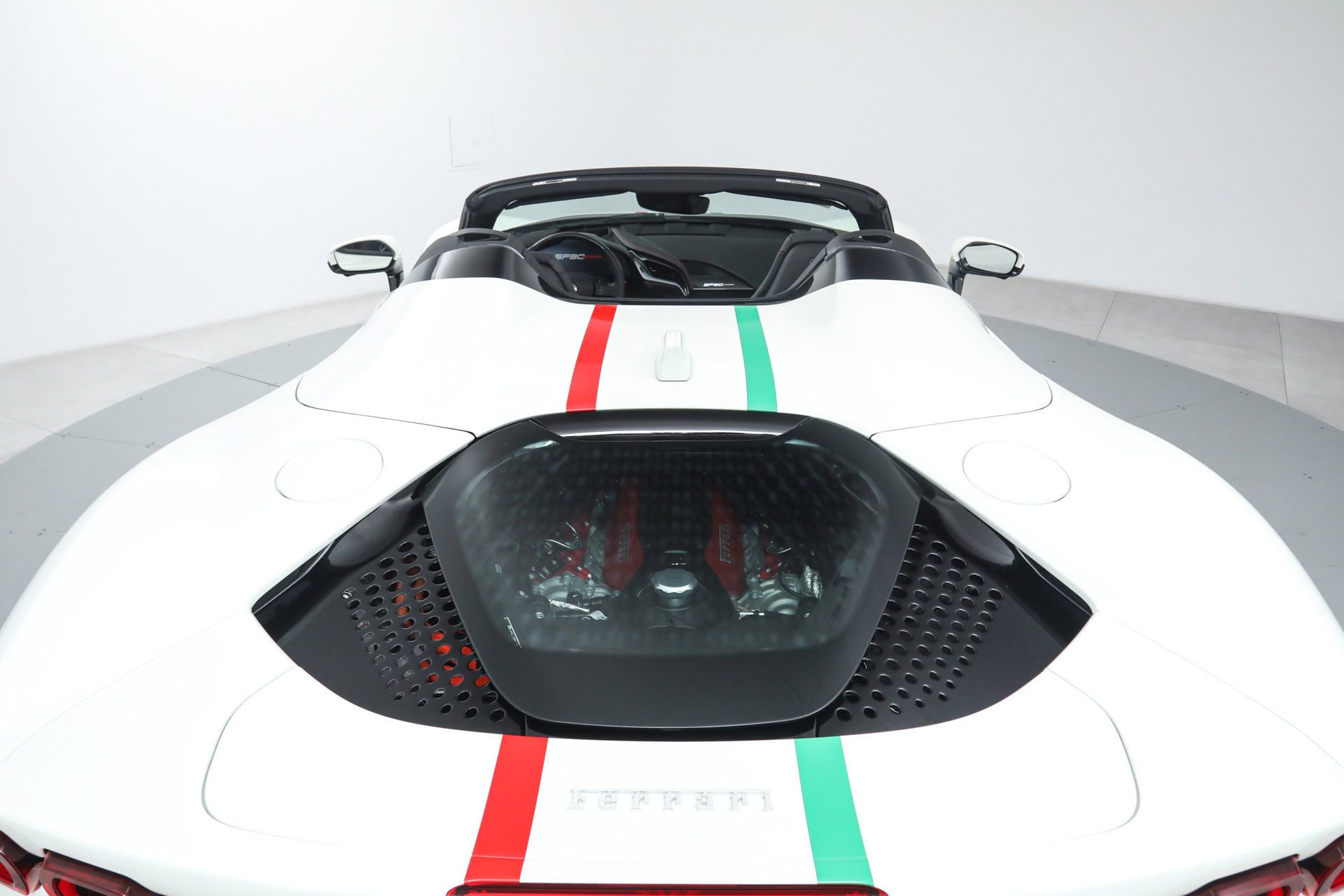 Certified 2025 Ferrari SF90 Spider AWD/4WD image 35