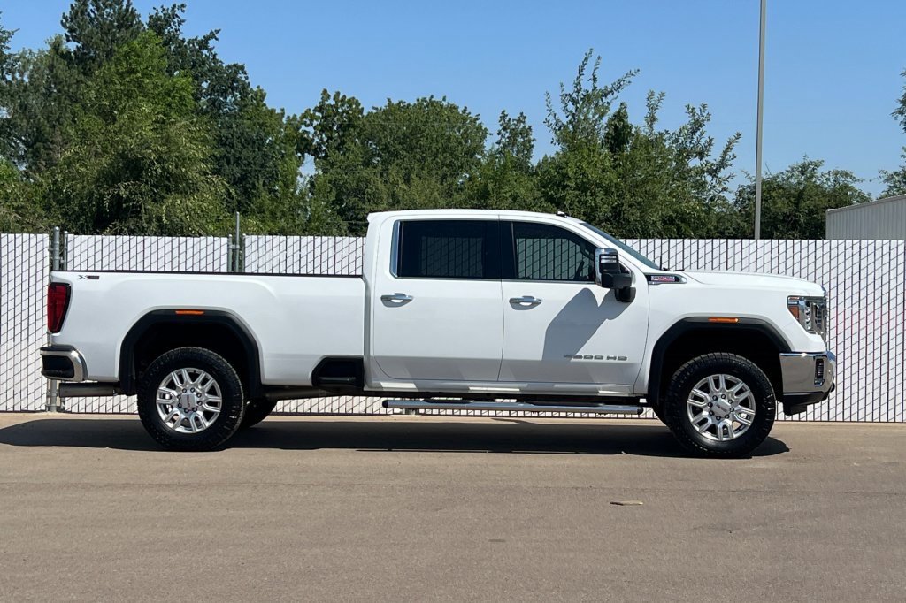 Used 2022 GMC Sierra 3500 SLT w/ SLT Preferred Package image 3
