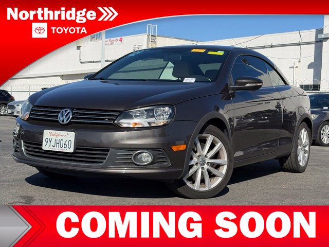 Used 2014 Volkswagen Eos Komfort FWD image 2
