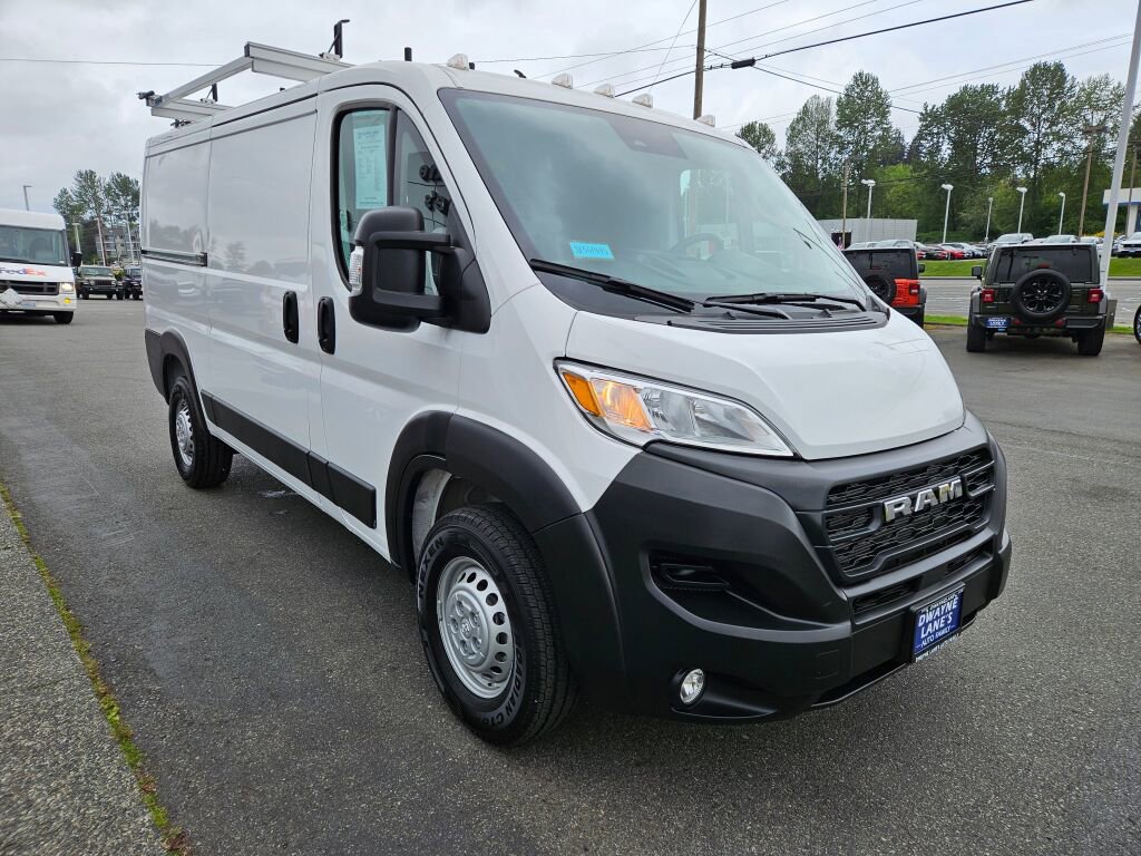 Used 2025 RAM ProMaster 2500 w/ Convenience Group FWD image 7