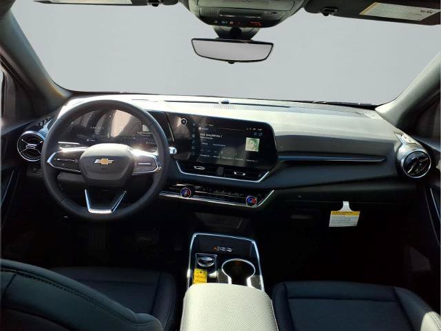 Used 2027 Chevrolet Equinox LT w/ Convenience Package II FWD image 7
