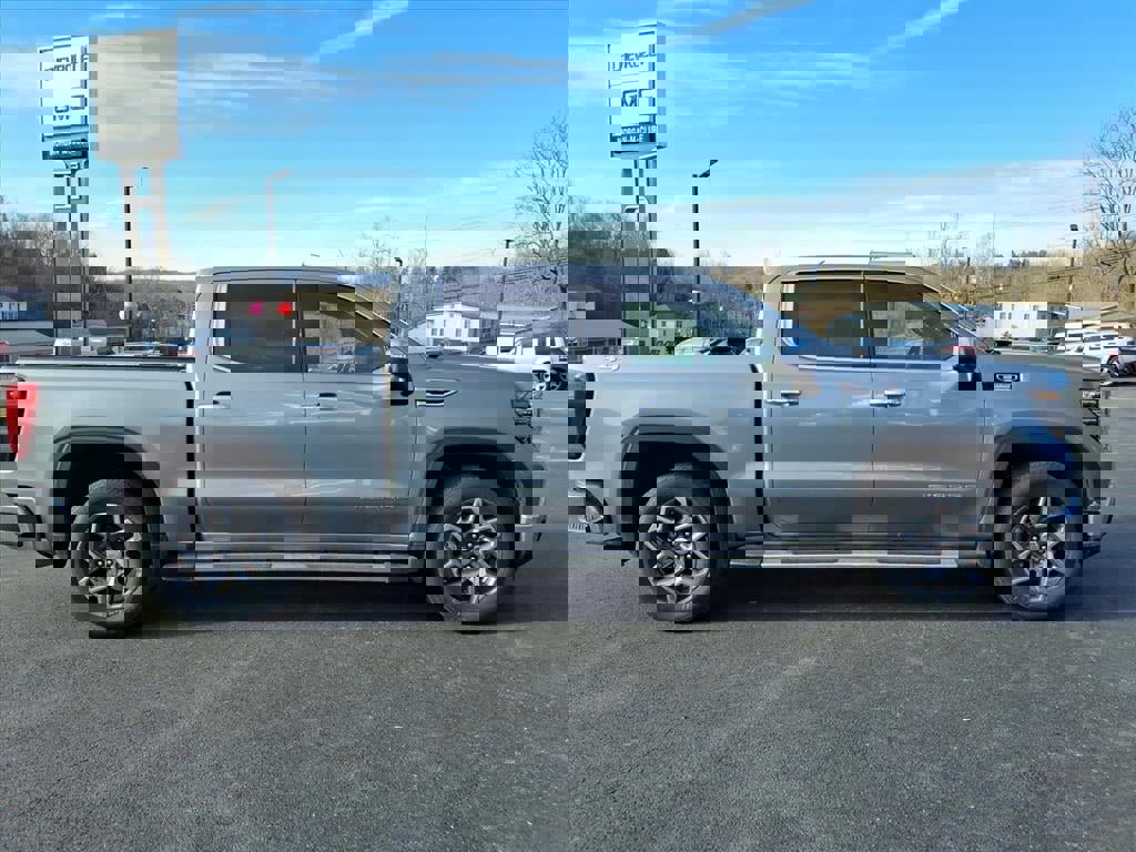 New 2026 GMC Sierra 1500 SLT w/ SLT Premium Package image 8