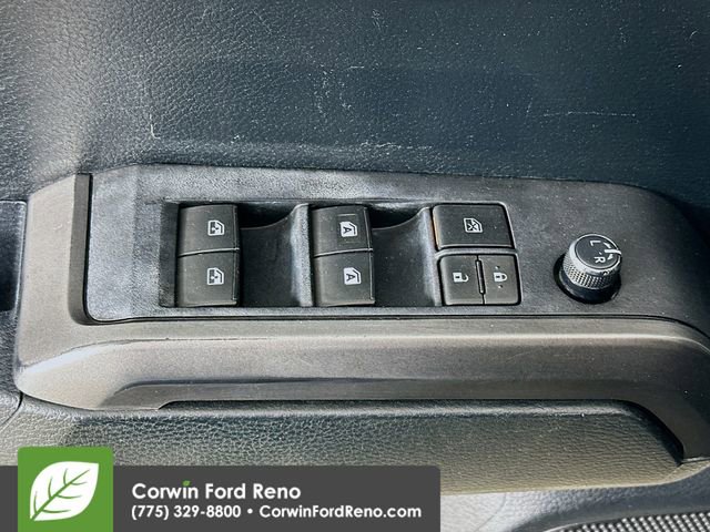 Used 2017 Toyota Tacoma TRD Off-Road image 18