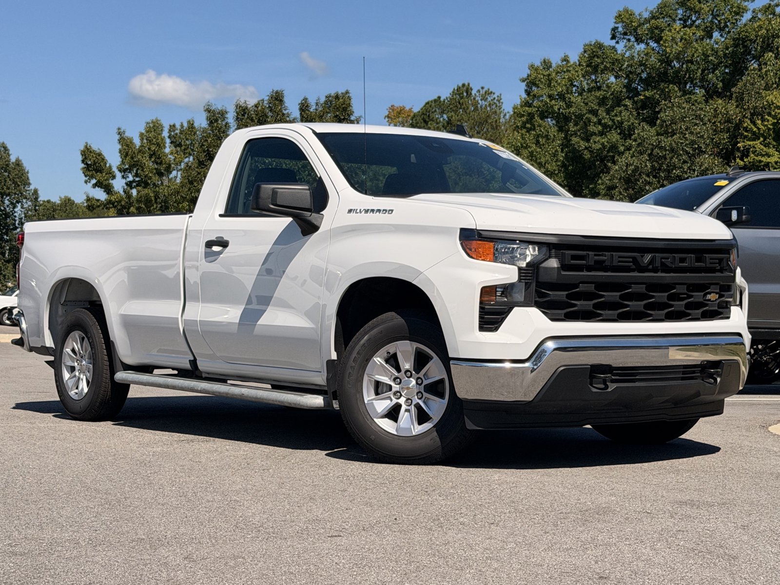 Used 2025 Chevrolet Silverado 1500 W/T RWD image 2