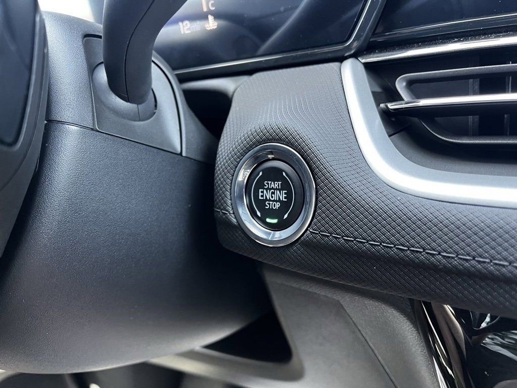 New 2025 Chevrolet TrailBlazer LT w/ LT Cold Weather Package image 17