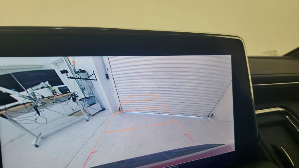 Used 2021 Chevrolet Suburban Premier image 22