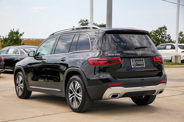 Certified 2024 Mercedes-Benz GLB 250 image 6