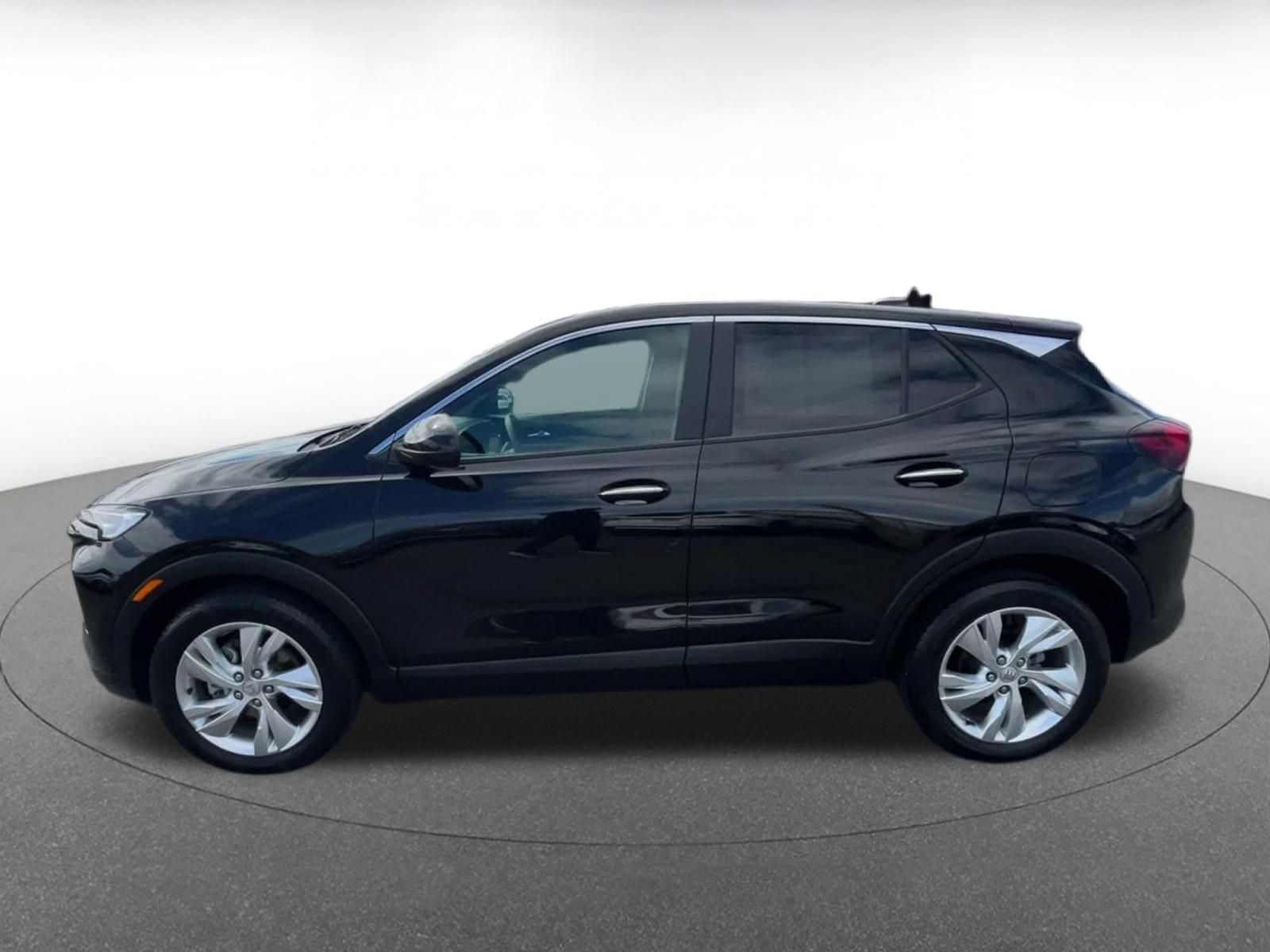 Used 2025 Buick Encore GX Preferred FWD image 8