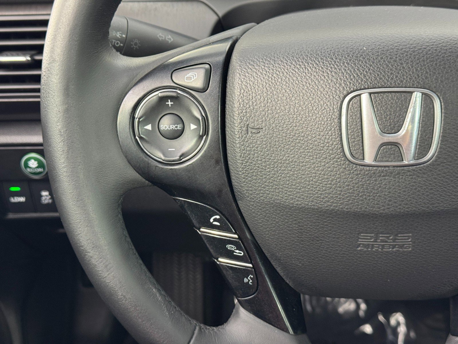 Used 2015 Honda Accord EX-L image 19