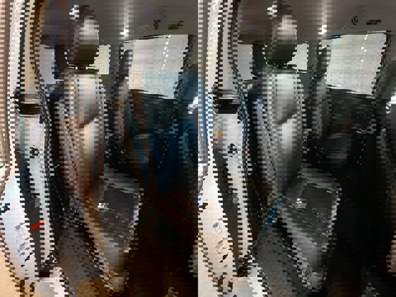 Used 2020 Toyota Sienna SE w/ SE Preferred Package image 32