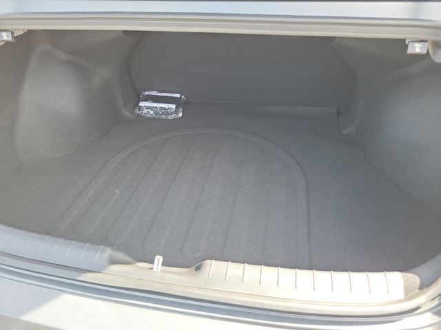 New 2026 Hyundai Elantra Sport image 21