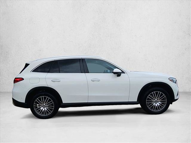 Certified 2026 Mercedes-Benz GLC 300 image 4