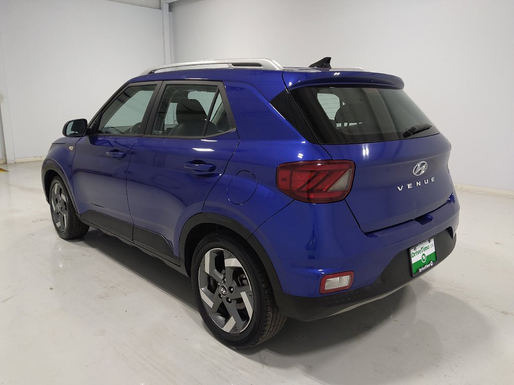 Used 2022 Hyundai Venue Limited FWD image 5