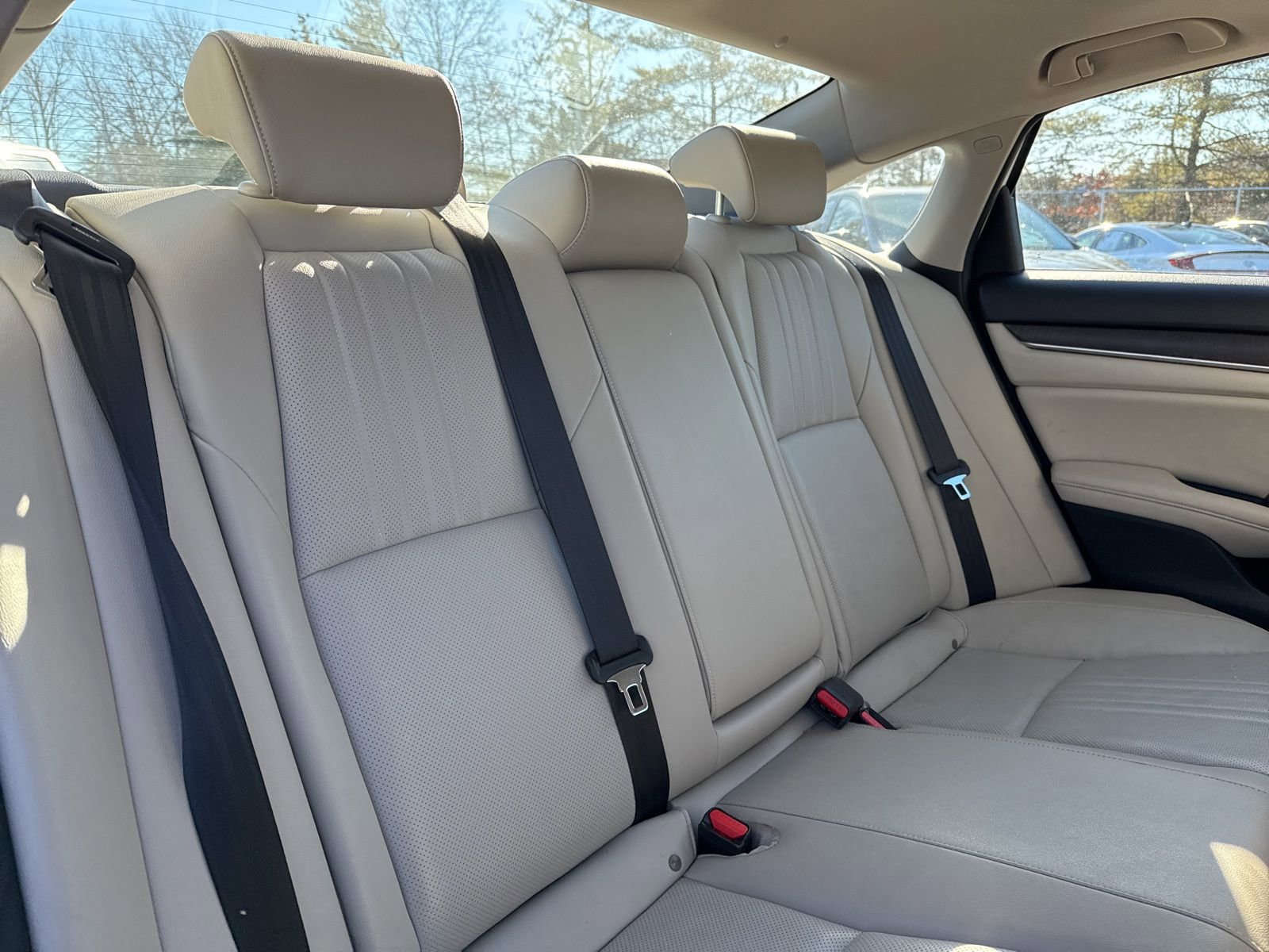 Used 2019 Honda Accord EX-L image 15
