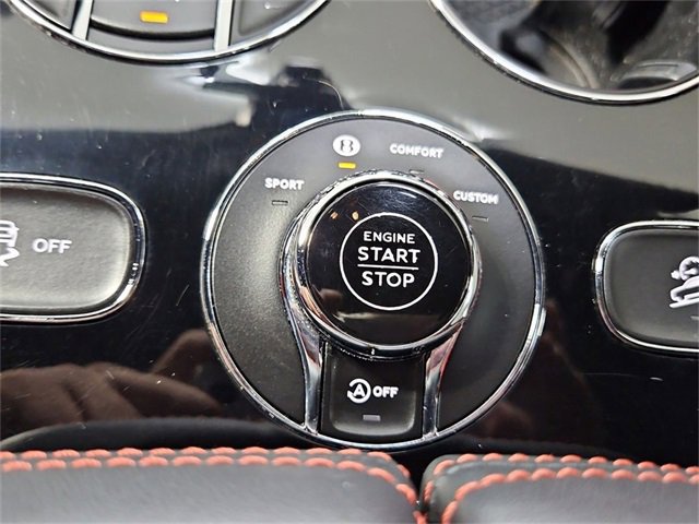 Used 2022 Bentley Bentayga image 36