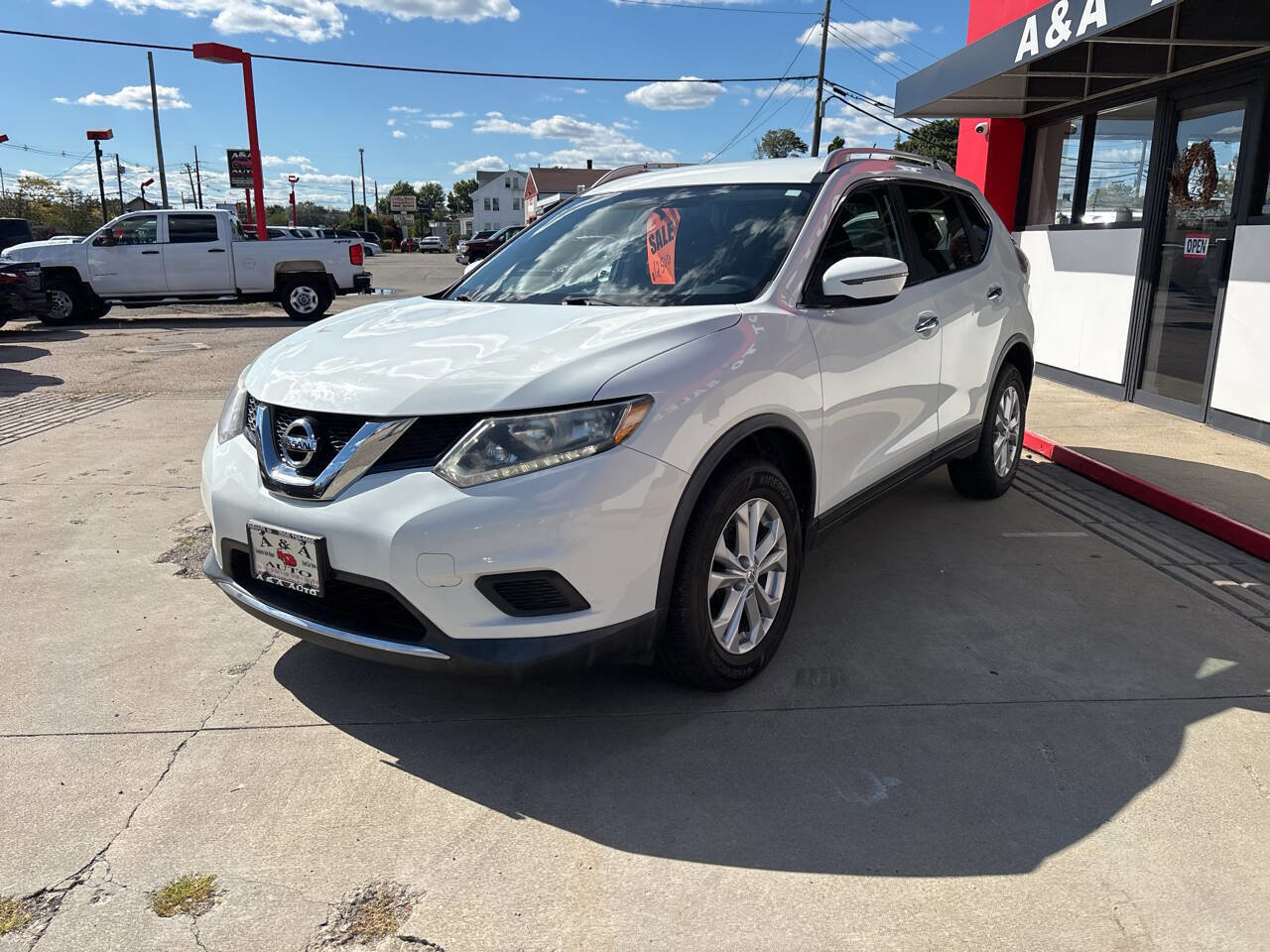 Used 2018 Nissan Rogue SV image 9
