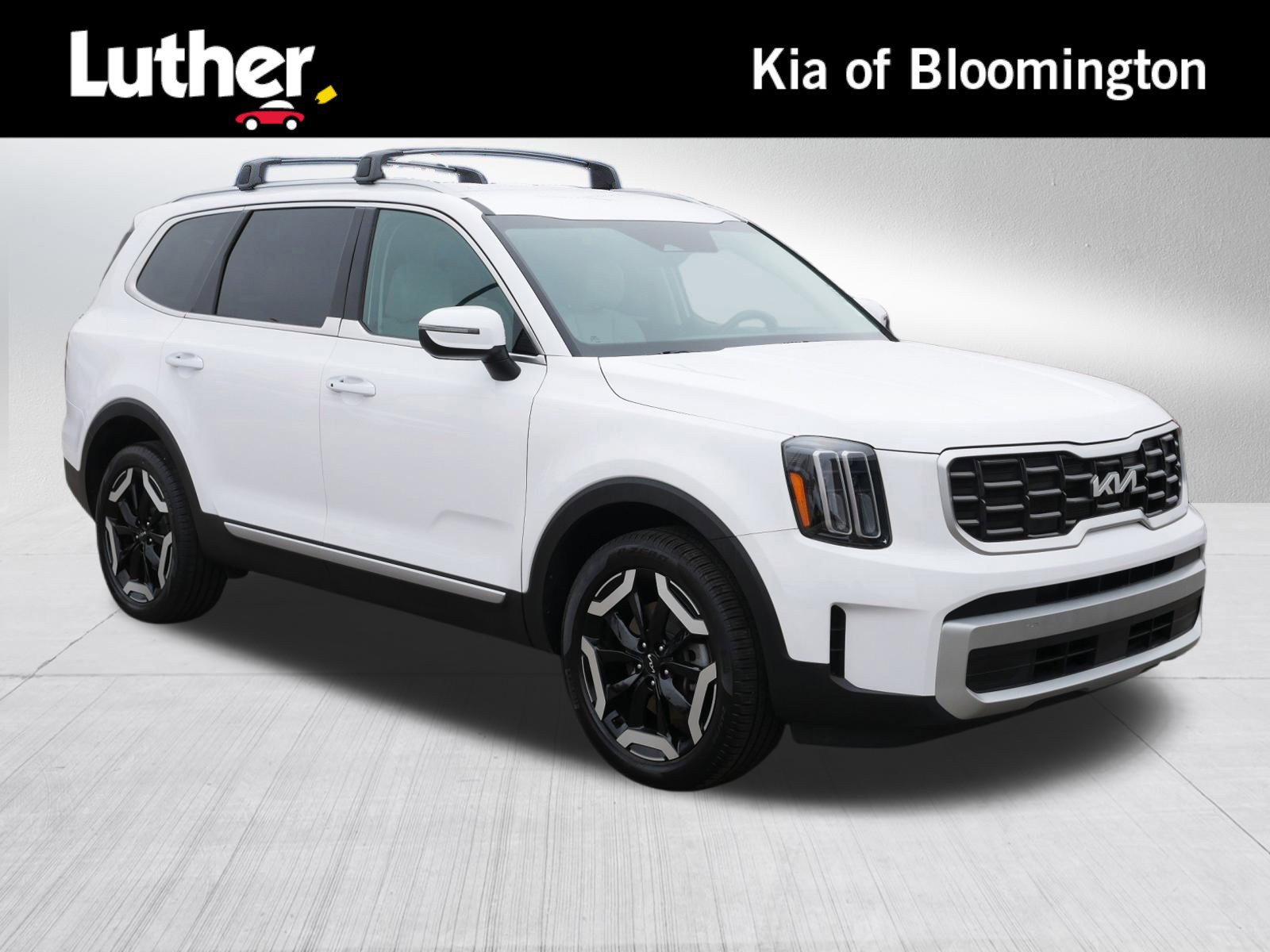 Certified 2024 Kia Telluride S image 1