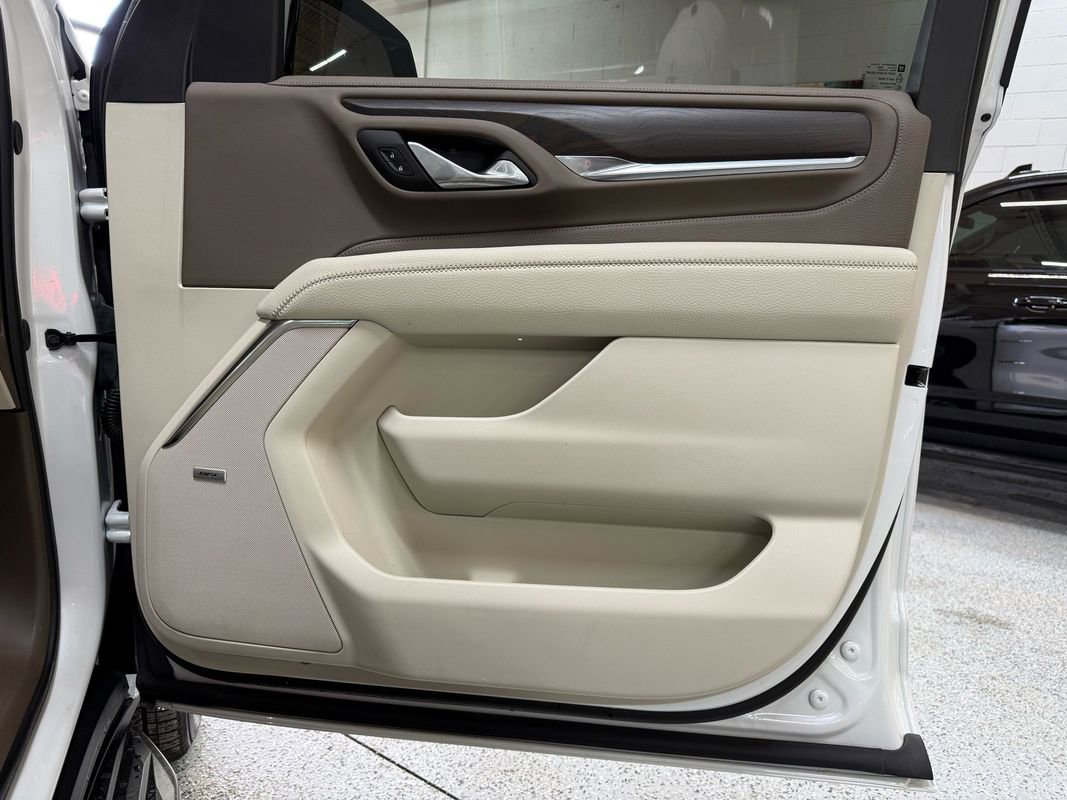 Used 2024 GMC Yukon XL Denali w/ Advanced Technology Package image 19