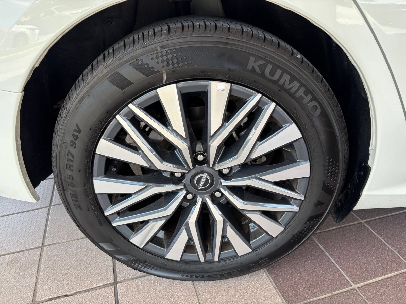 Used 2026 Nissan Altima 2.5 SV FWD image 30
