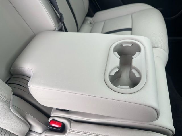 Certified 2025 MAZDA CX-90 3.3 Turbo w/ Preferred Package image 32