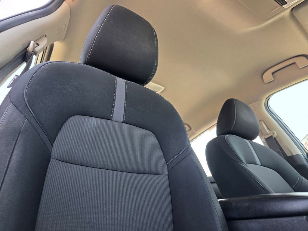 Used 2022 Nissan Sentra SV FWD image 23