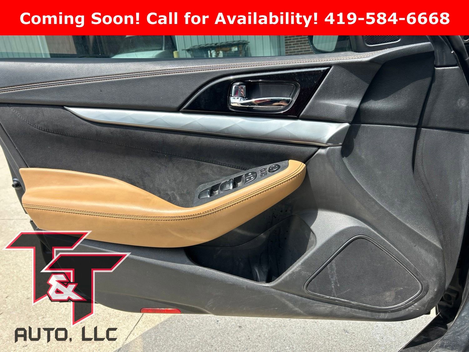 Used 2016 Nissan Maxima SR FWD image 8