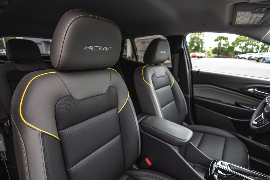 New 2026 Chevrolet Trax ACTIV w/ Driver Confidence Package FWD image 28