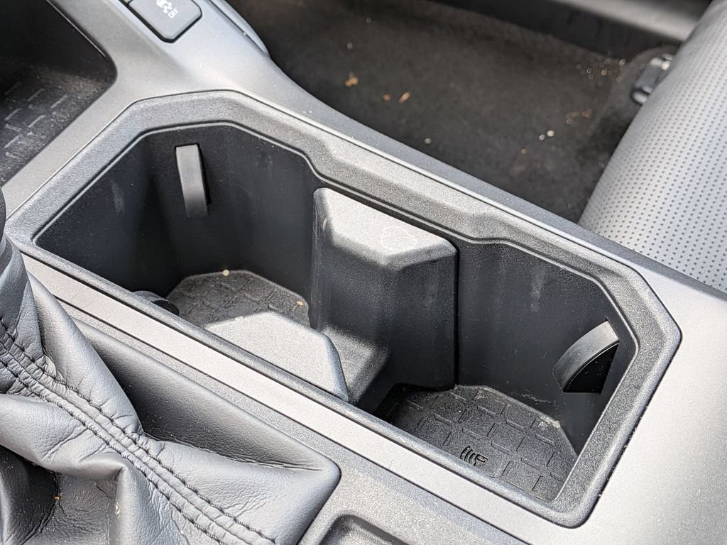Used 2026 Toyota RAV4 XLE Premium AWD/4WD image 27