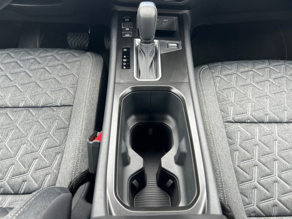 New 2026 Nissan Kicks SV image 11