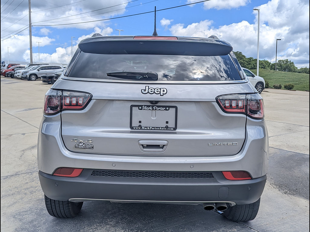 Used 2021 Jeep Compass Limited w/ Sun and Sound Group AWD/4WD image 10