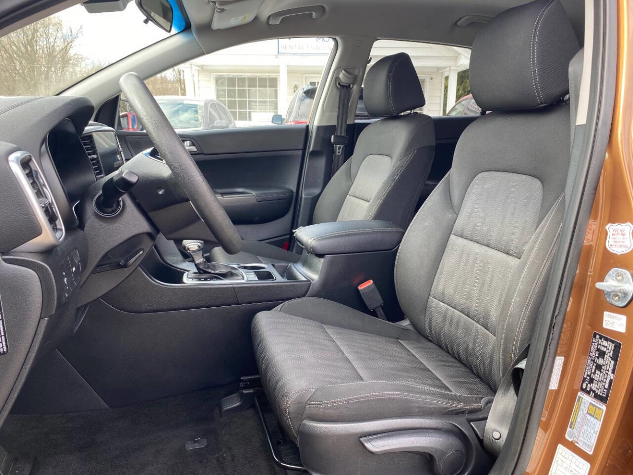 Used 2021 Kia Sportage LX image 14