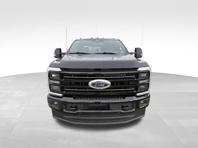 Used 2026 Ford F350 Platinum w/ FX4 Off-Road Package AWD/4WD image 8