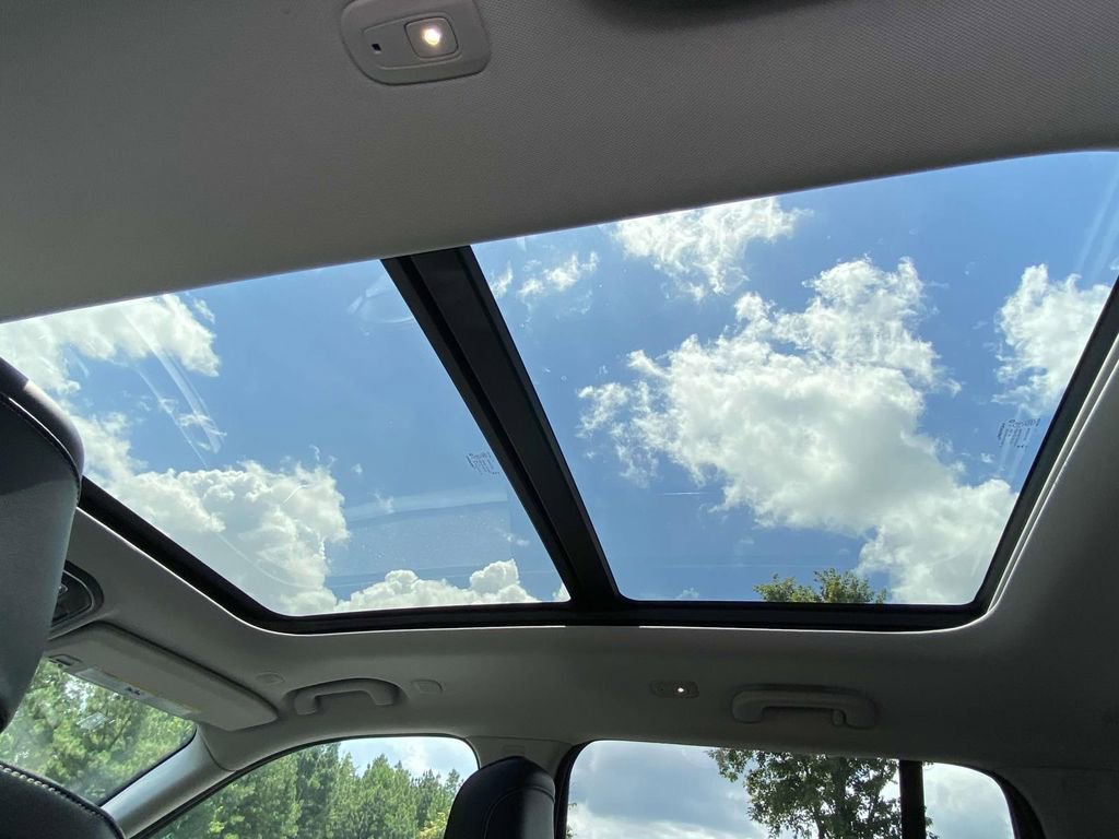 Used 2024 Jeep Grand Cherokee Limited 4xe image 11