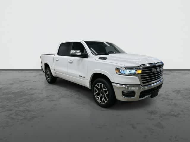 Used 2025 RAM 1500 Laramie AWD/4WD image 5